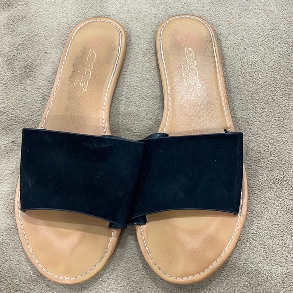 Ardene Black / Brown sandals - size 10 - Picture 1 of 2